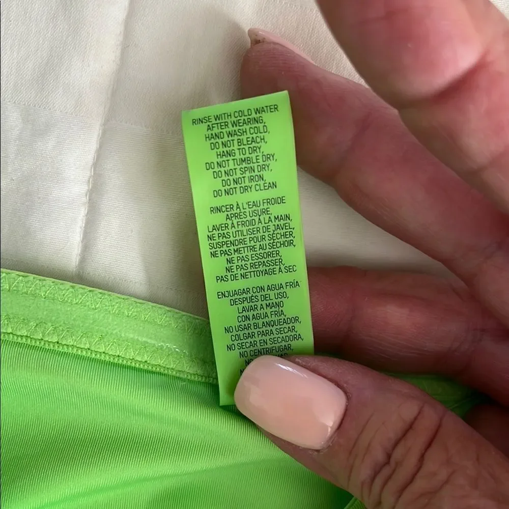 SKIMS Bright Green Long Sleeve Bikini Top size M NWOT